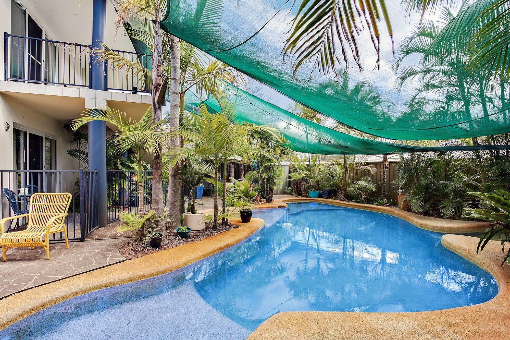 Salamander Beach Accommodation - Adults Only Salamander Bay Bagian luar foto