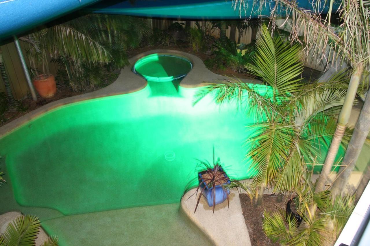Salamander Beach Accommodation - Adults Only Salamander Bay Bagian luar foto